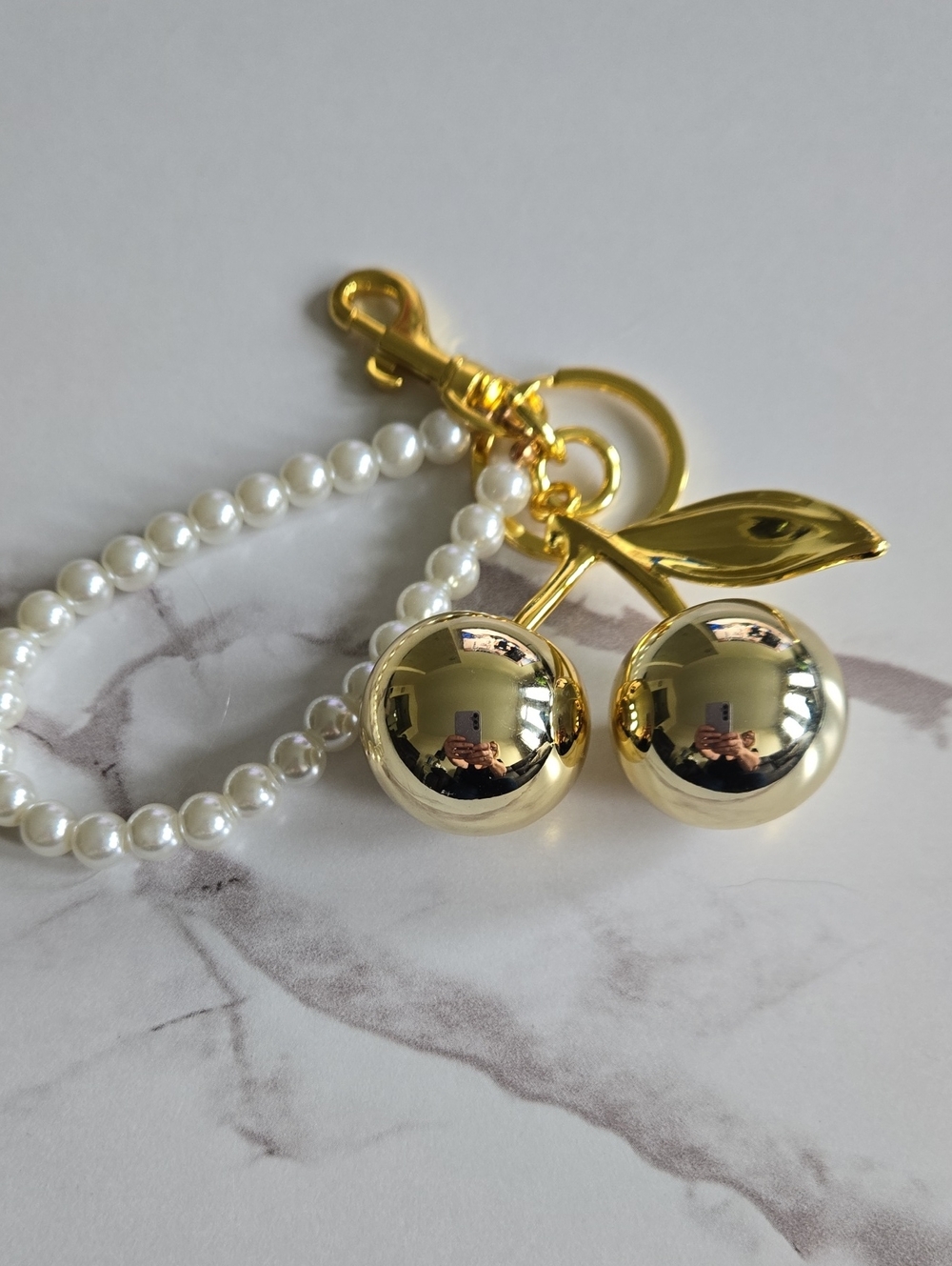 Source Unknown Gold Cherry Charm Keychain with Pearl Bead Loop